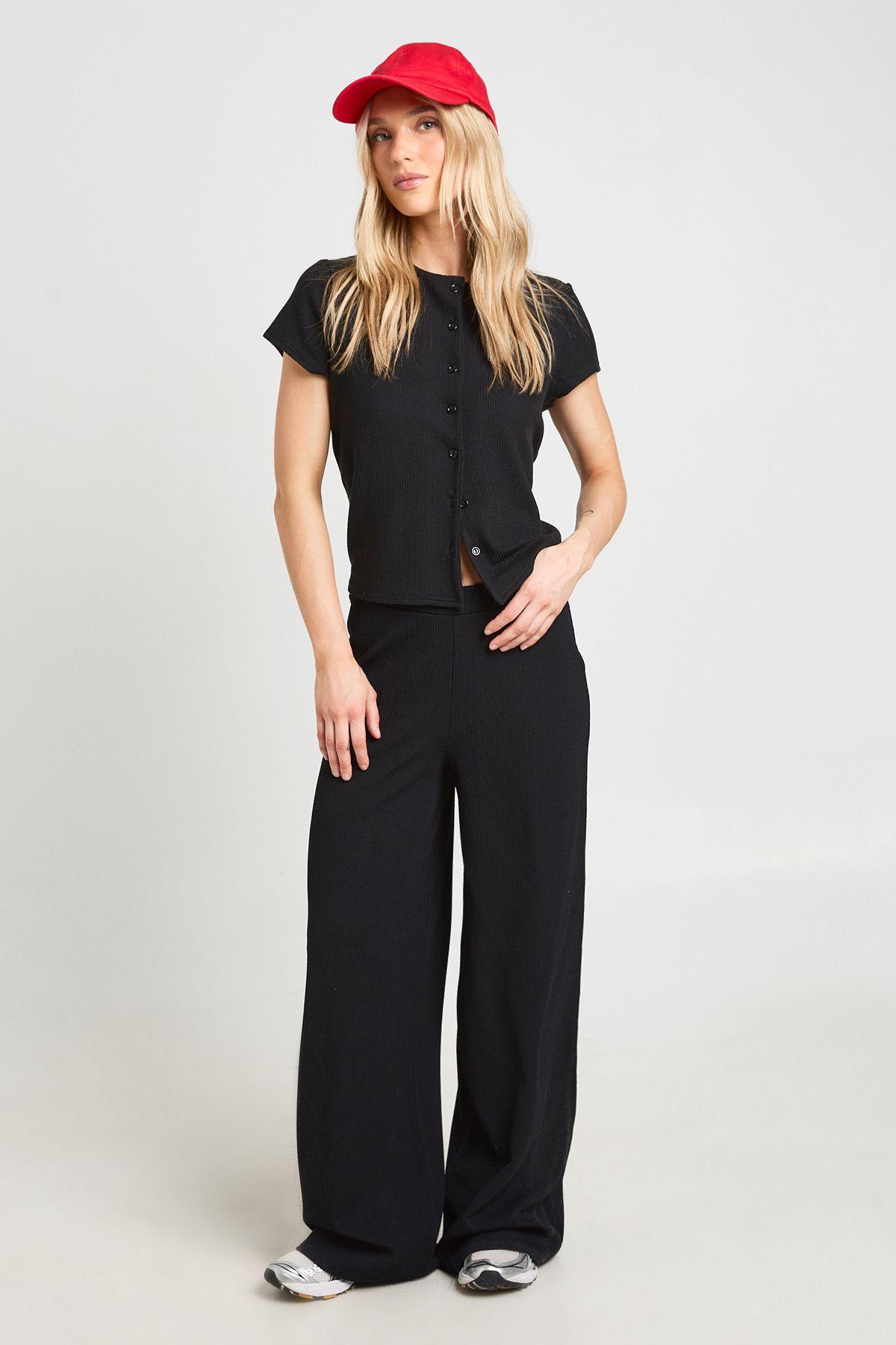 Petite Crinkle Rib Button Through Cap Sleeve Top and Trouser Set by BOOHOO