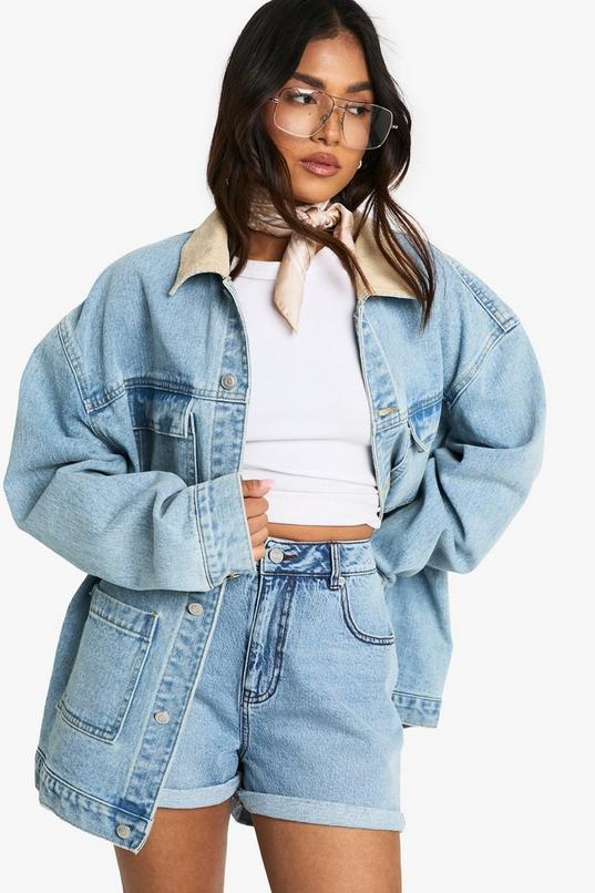 Petite Denim Mom Short by BOOHOO