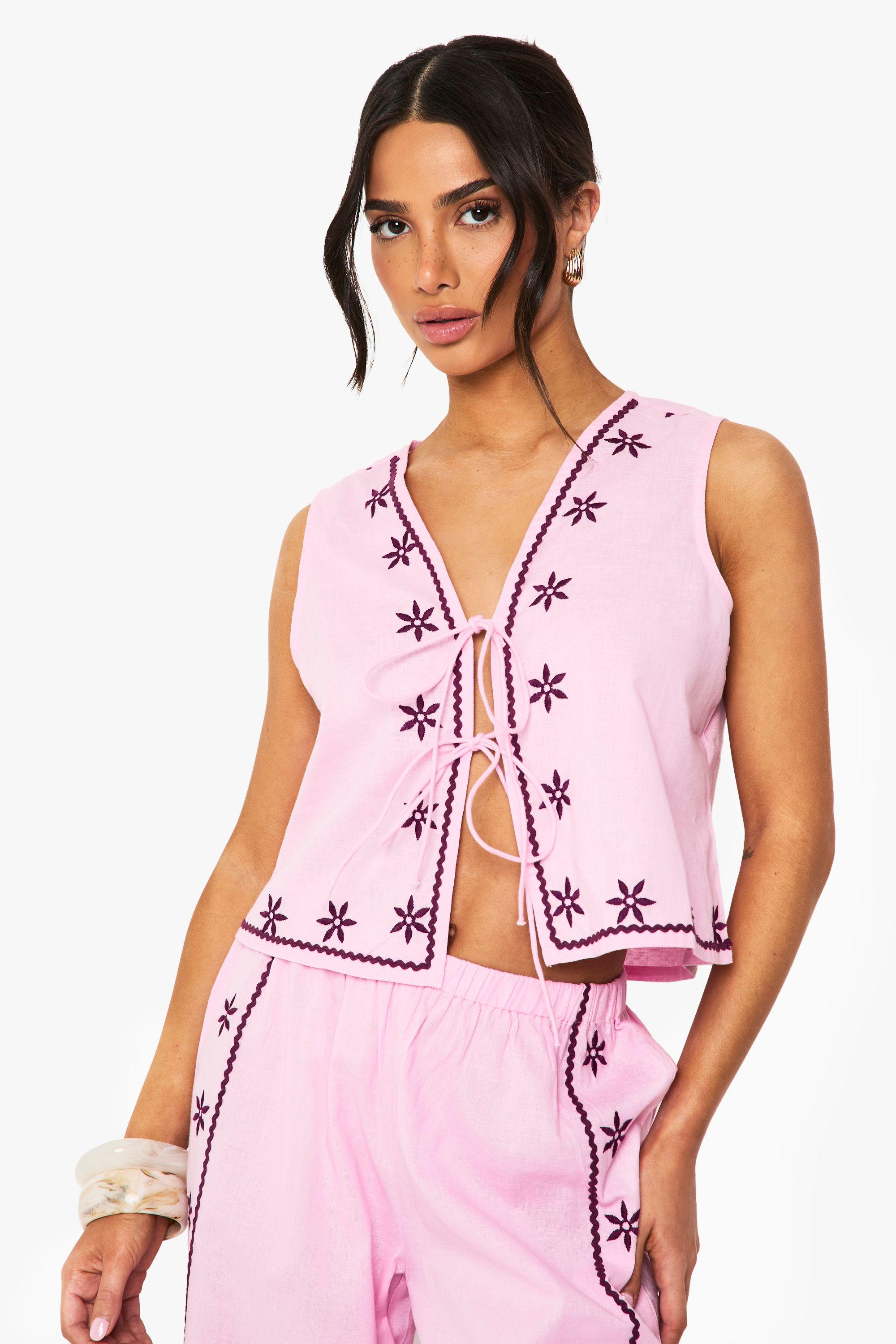 Petite Floral Embroidery Waistcoat by BOOHOO