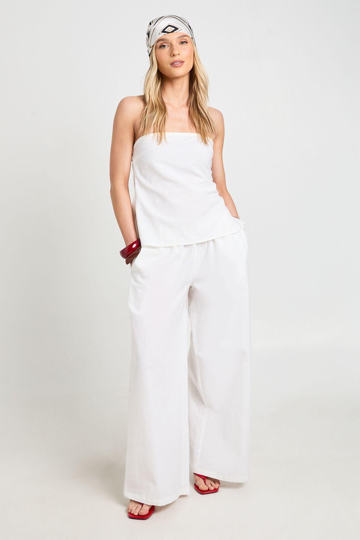 Petite Linen Look Bandeau & Wide Leg Trouser Co-ord by BOOHOO