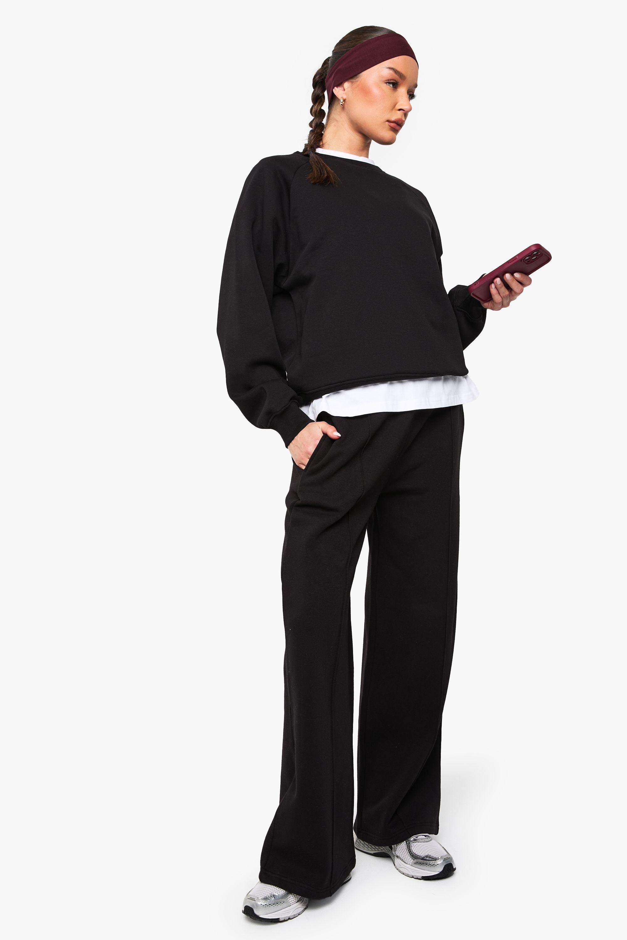 Petite Pintuck Detail Straight Leg Jogger by BOOHOO