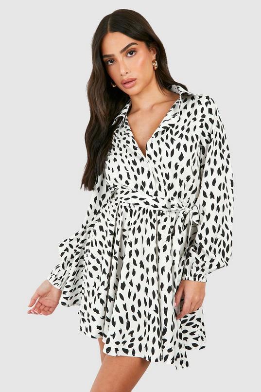 Petite Smudge Print Skater Shirt Dress by BOOHOO