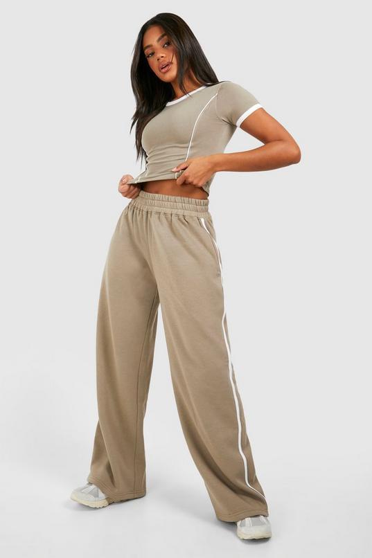 Piping Detail T-Shirt And Straight Leg Jogger Set by BOOHOO