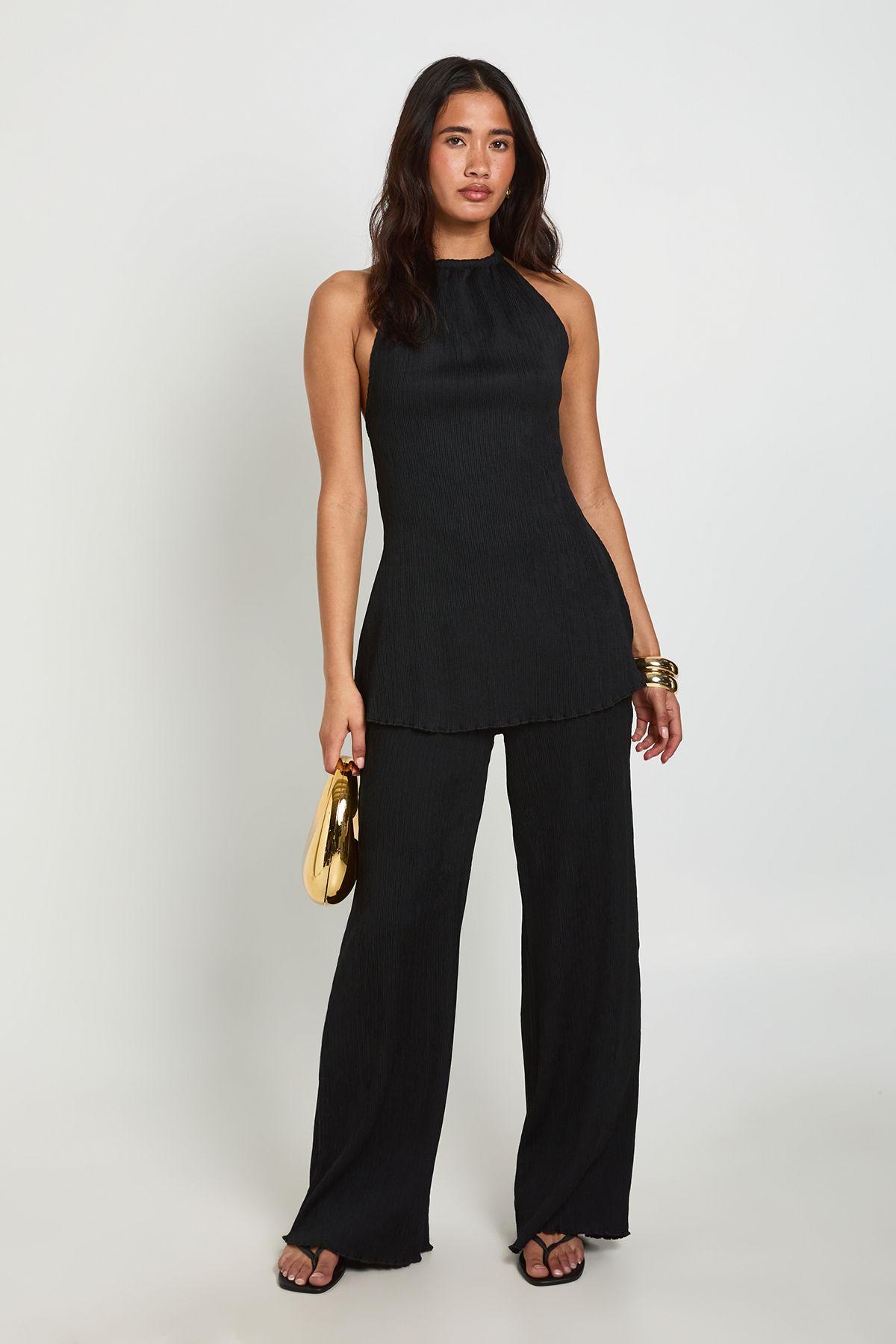 Plisse Wide Leg Trouser by BOOHOO
