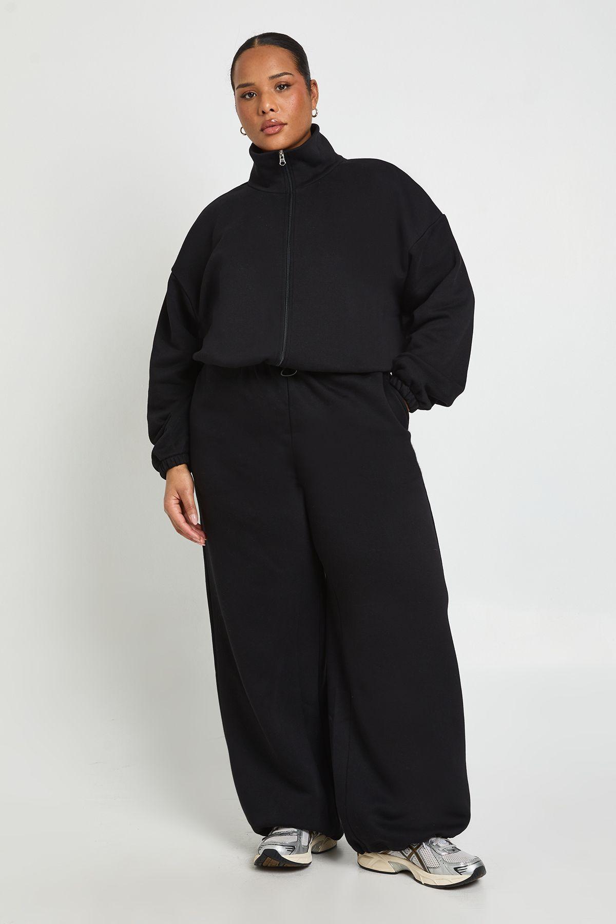 Plus Adjustable Toggle Wide Leg Jogger by BOOHOO
