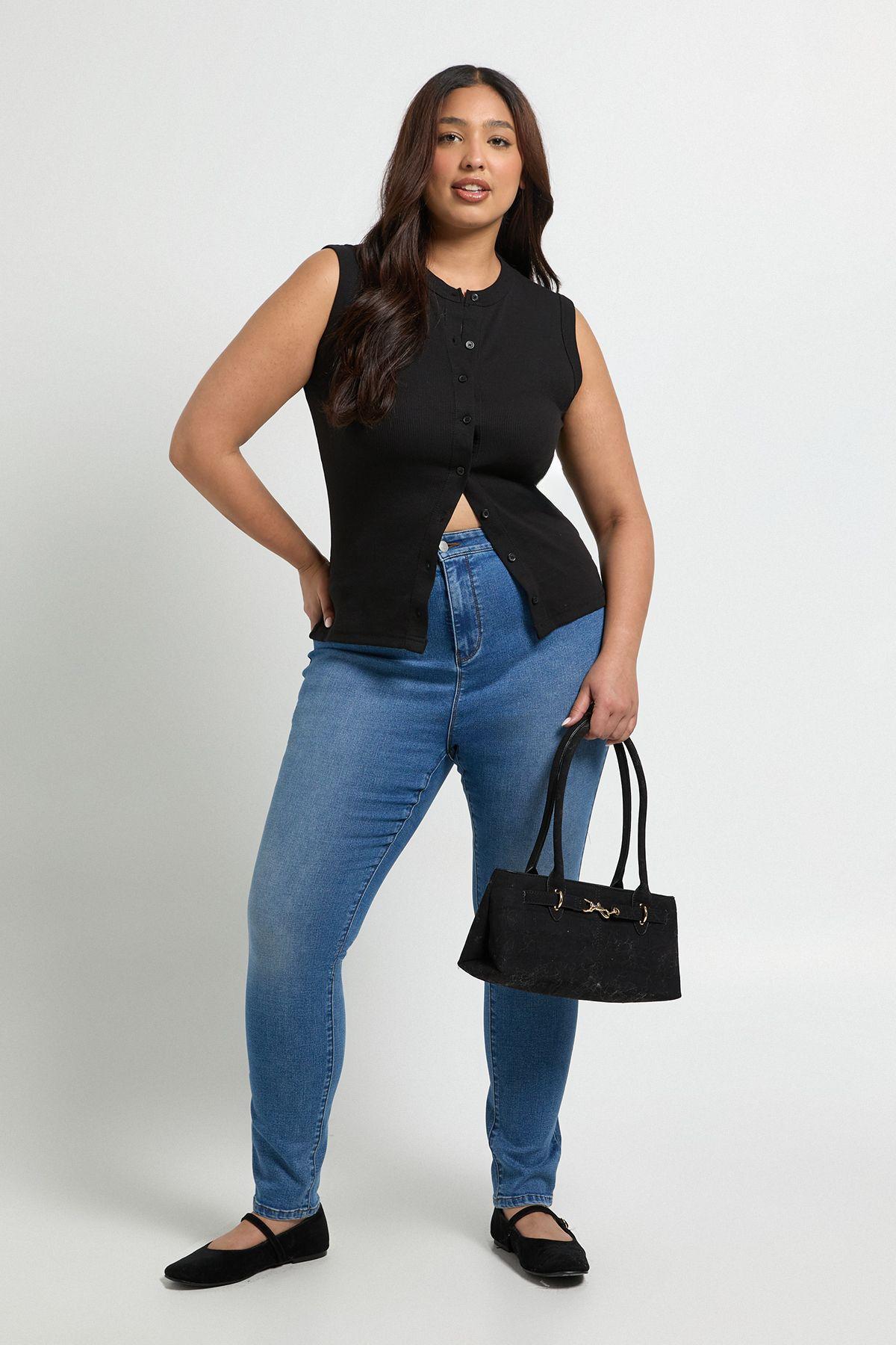 Plus Basic High Waist Skinny Jean by BOOHOO