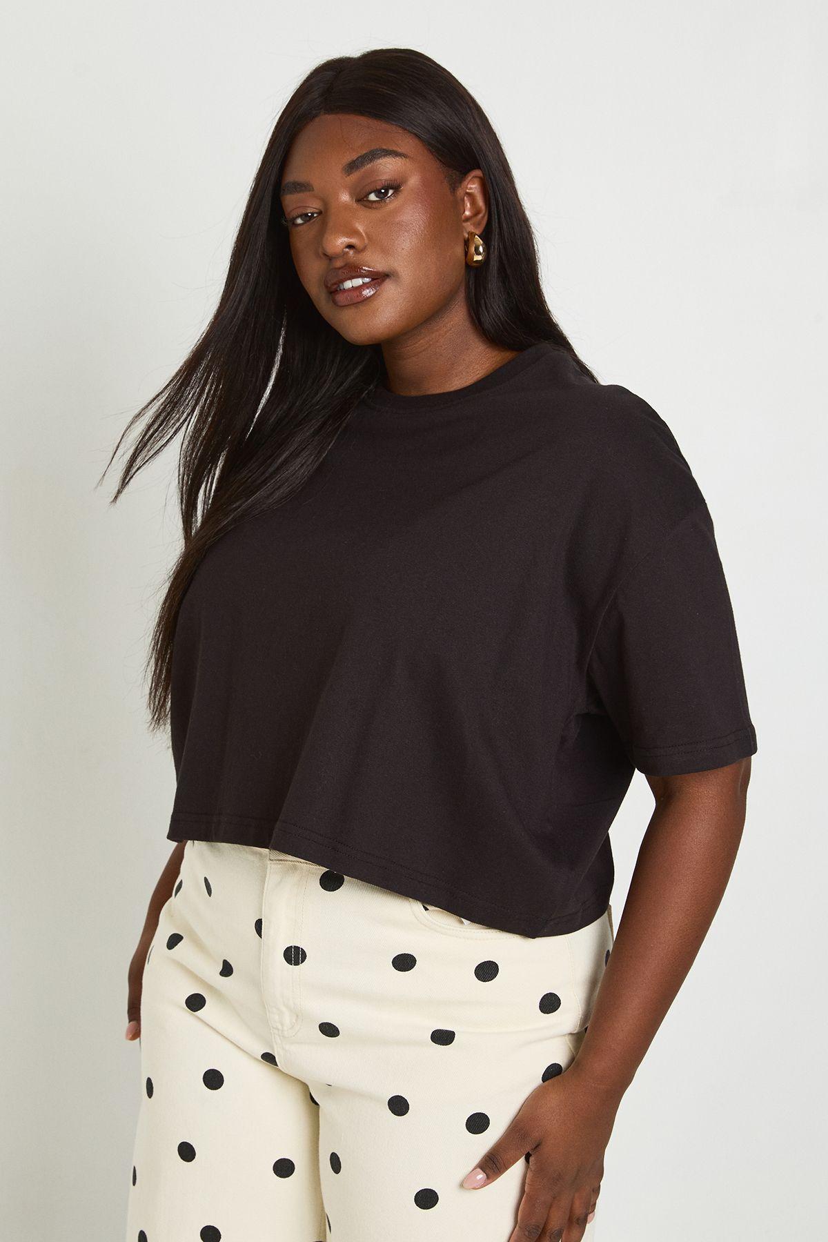 Plus Basic Oversized Boxy Crop T-Shirt by BOOHOO
