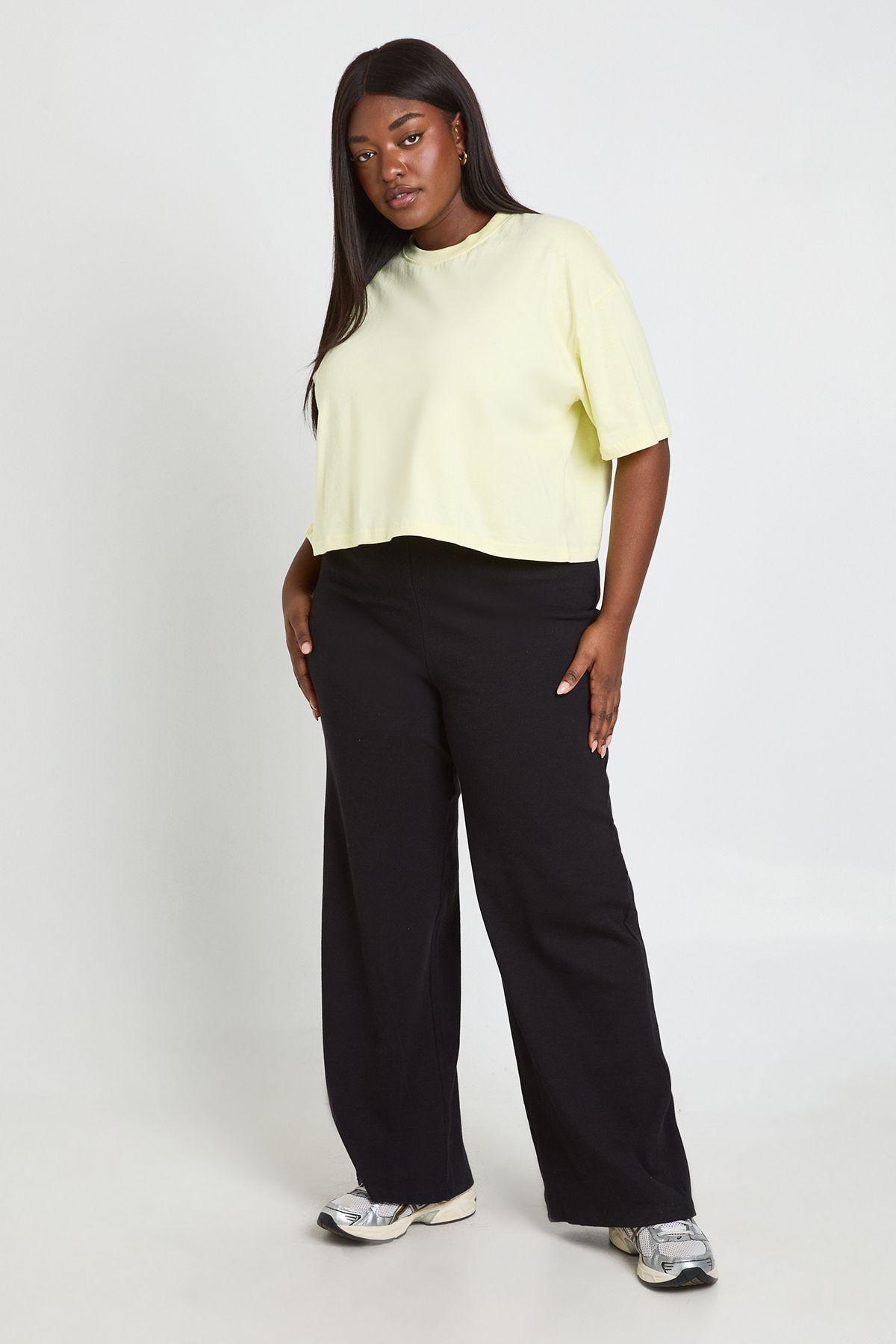Plus Basic Rib Straight Leg Trouser by BOOHOO