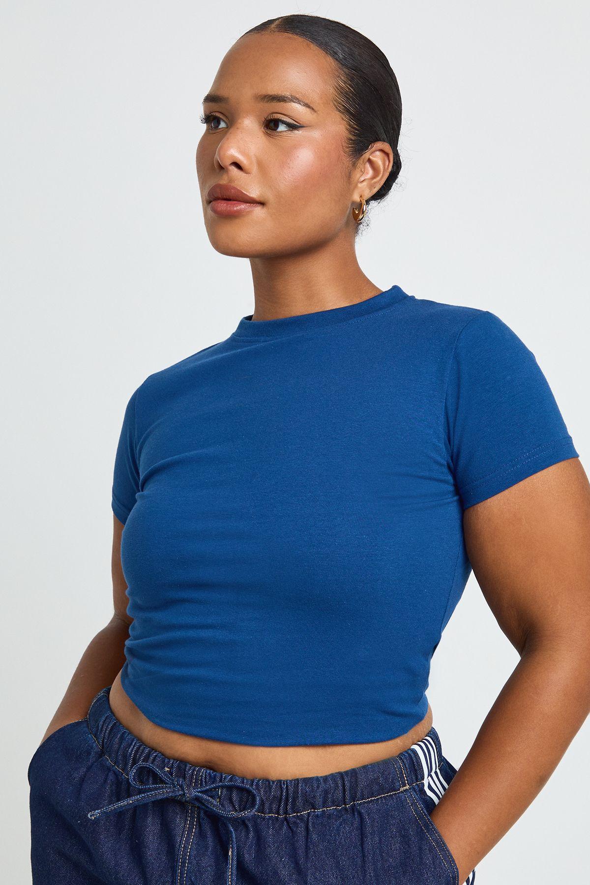 Plus Basic Short Sleeve Longline Fitted Top by BOOHOO