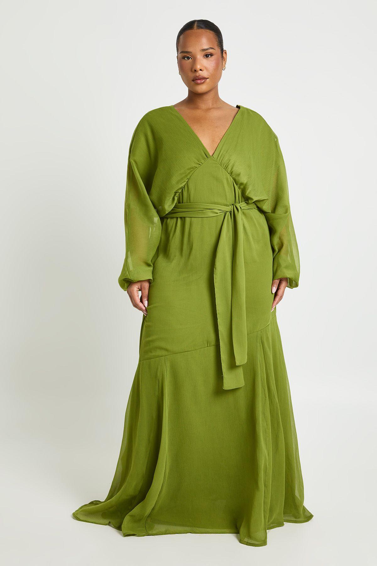 Plus Chiffon Batwing Flare Hem Maxi Dress by BOOHOO