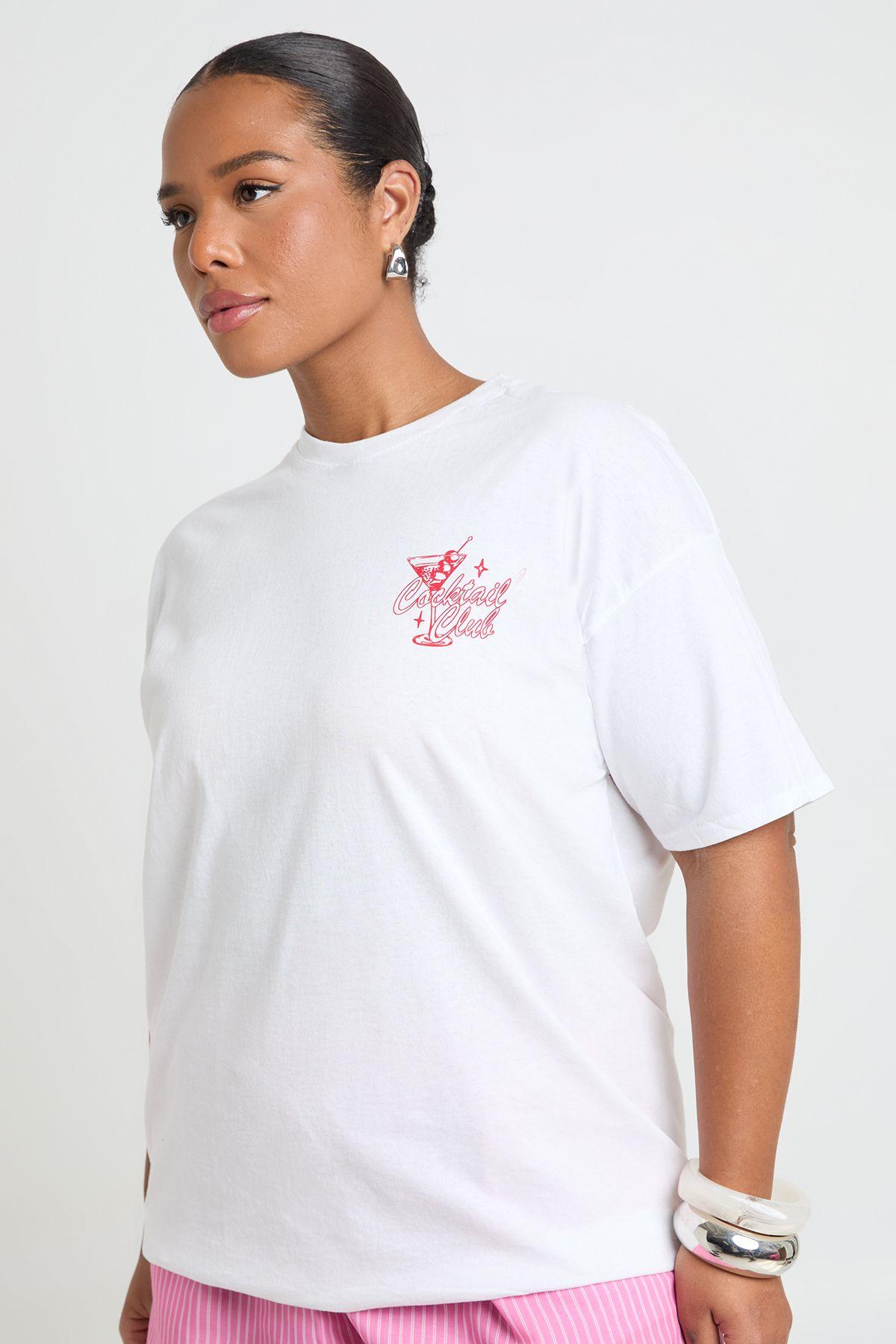 Plus Cocktail Club Printed T Shirt by BOOHOO
