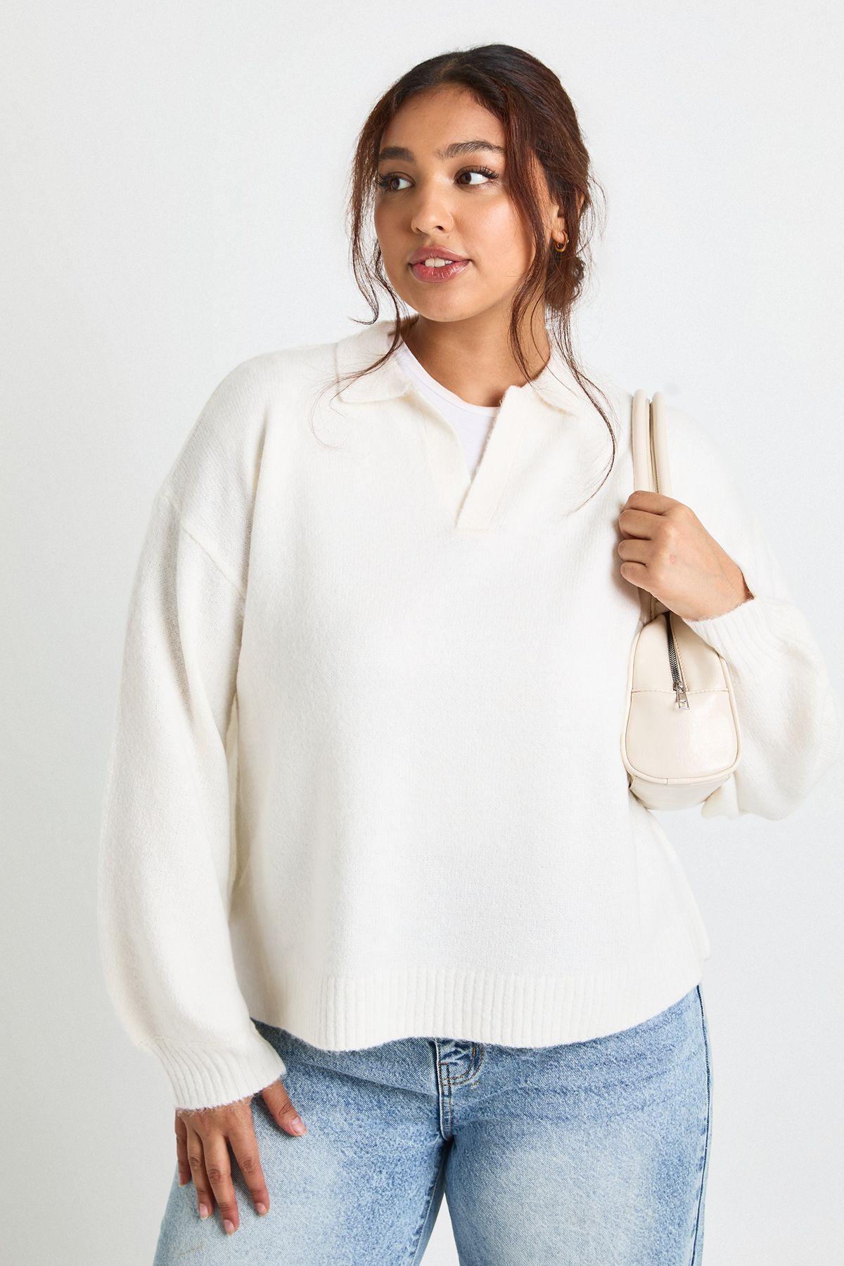 Plus Collared V Neck Knit Top by BOOHOO