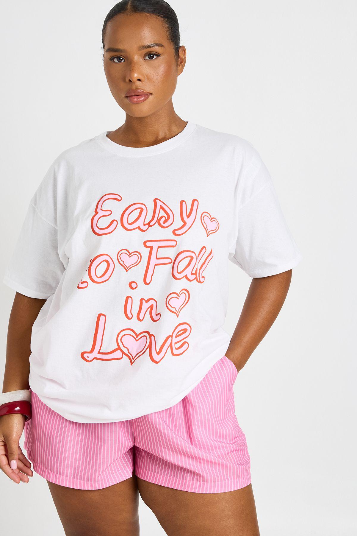 Plus Easy To Fall In Love Printed T Shirt by BOOHOO