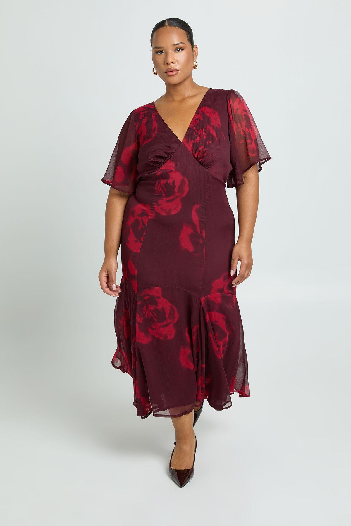Plus Floral Angel Sleeve Midaxi Dress by BOOHOO
