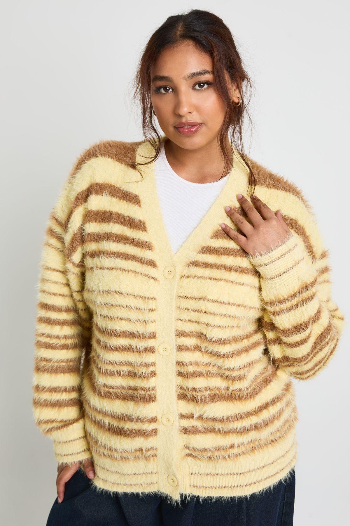 Plus Fluffy Knit Oversized Boyfriend Cardigan by BOOHOO