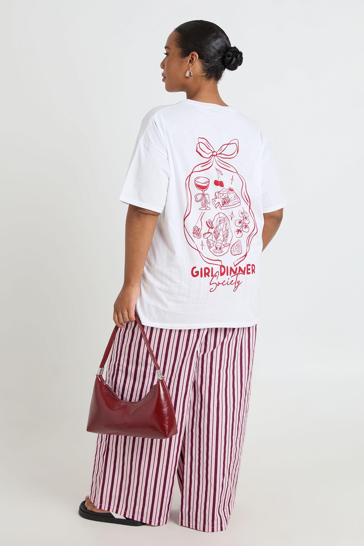 Plus Girl Dinner Printed T Shirt by BOOHOO