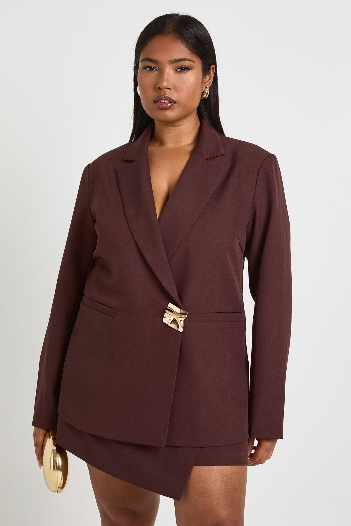 Plus Gold Trim Single Breasted Blazer by BOOHOO