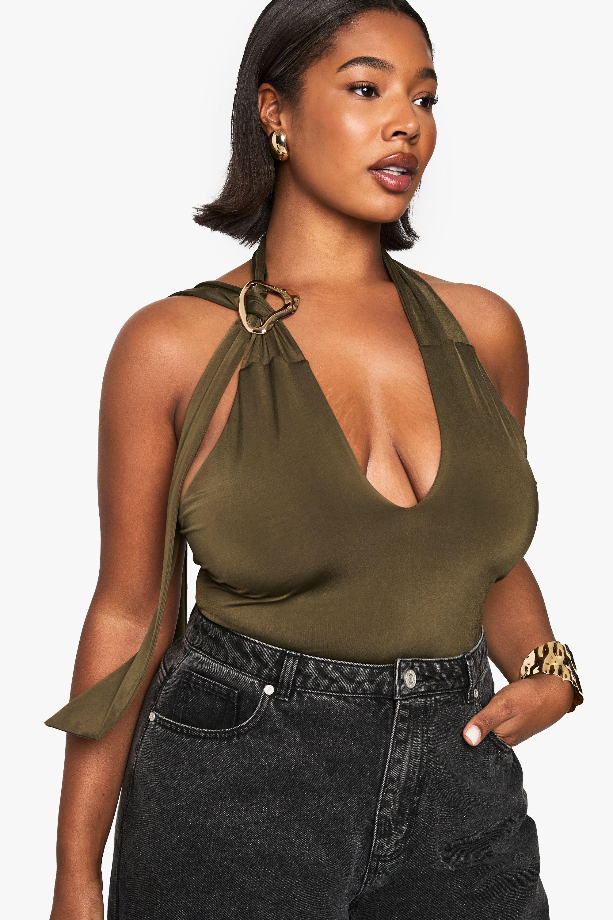 Plus Halter Keyhole Ruched Side Top by BOOHOO