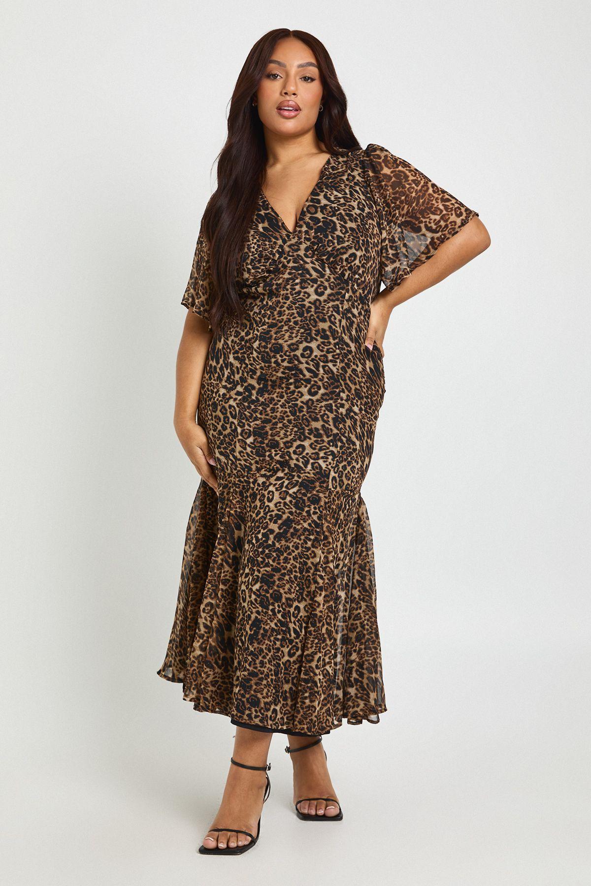 Plus Leopard Angel Sleeve Midaxi Dress by BOOHOO