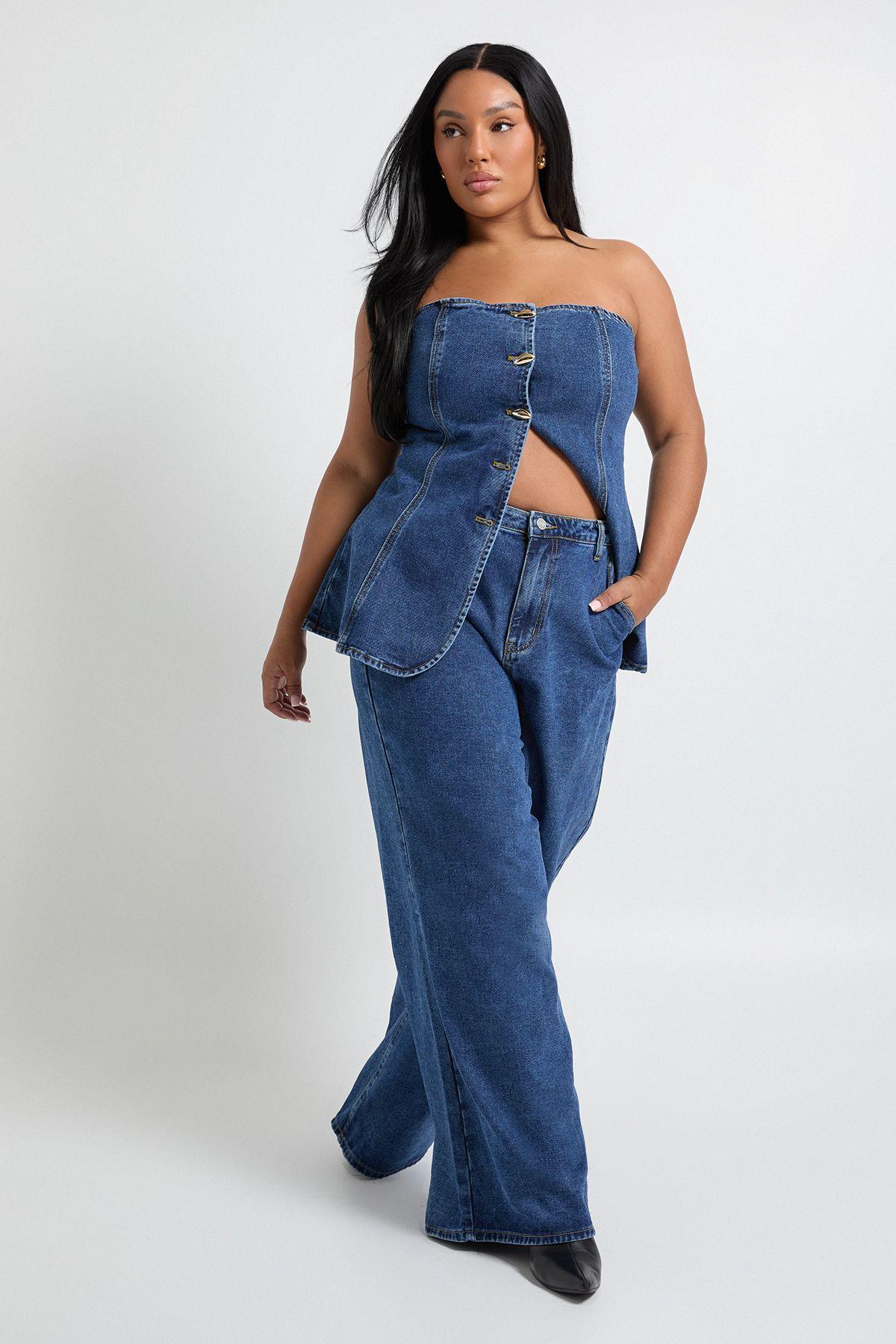 Plus Mid Rise Wide Leg Jean by BOOHOO Plus Mid Rise Wide Leg Jean by BOOHOO