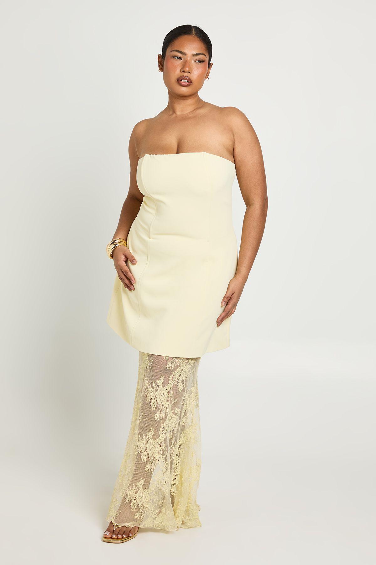 Plus Premium Structured Lace Maxi Dress by BOOHOO