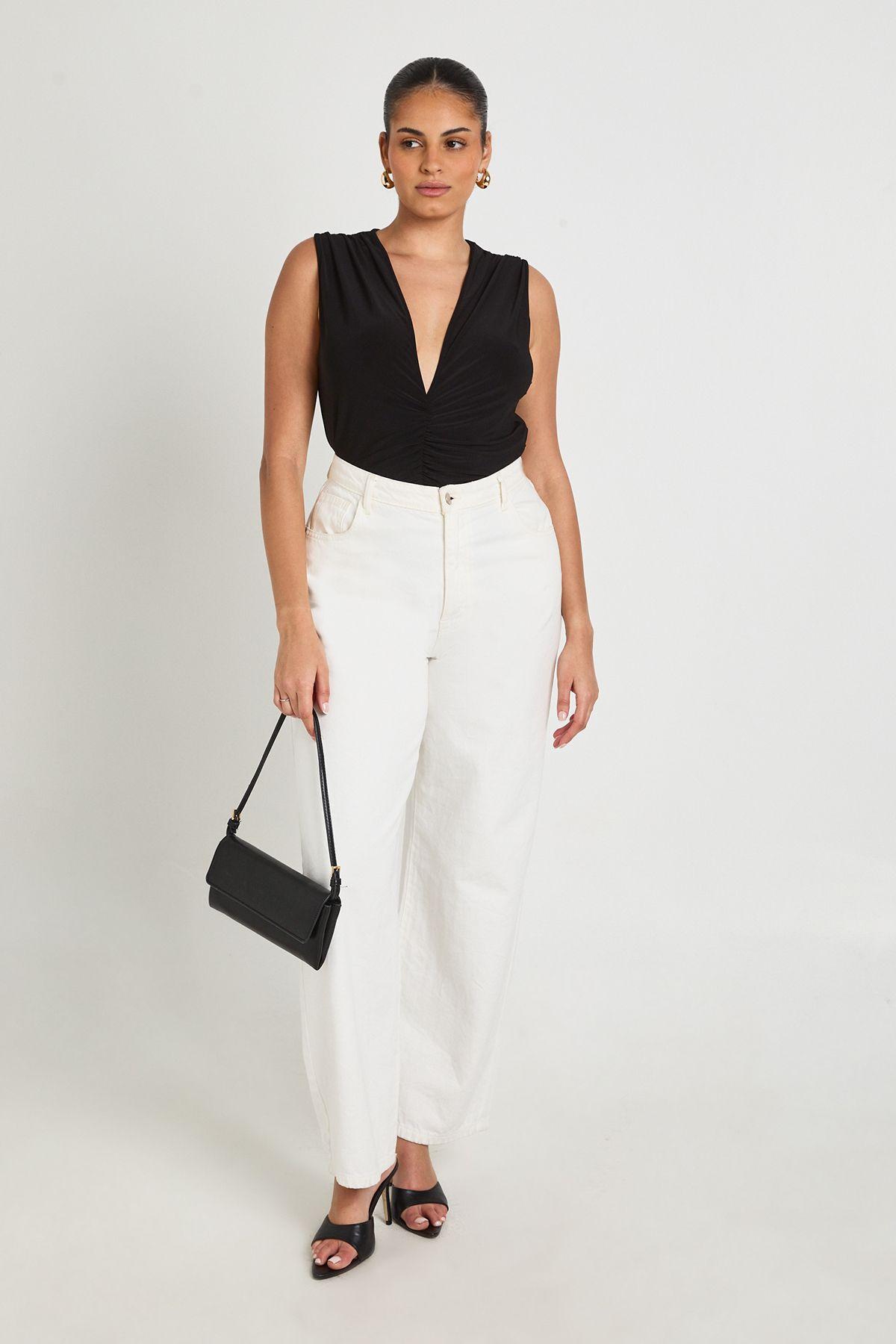 Plus Slinky Ruched V Neck Bodysuit by BOOHOO