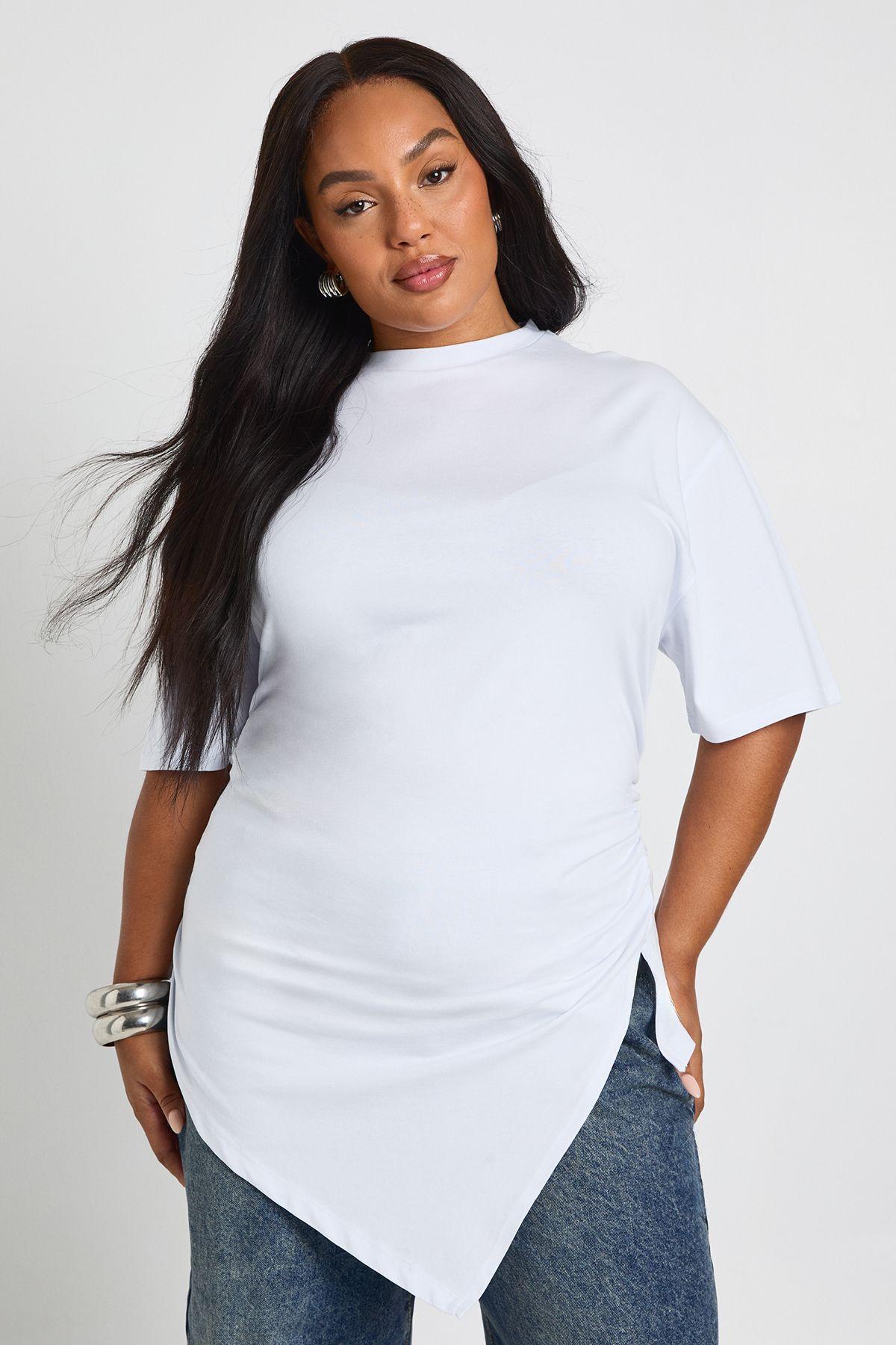Plus Split Side Ruched T-Shirt by BOOHOO