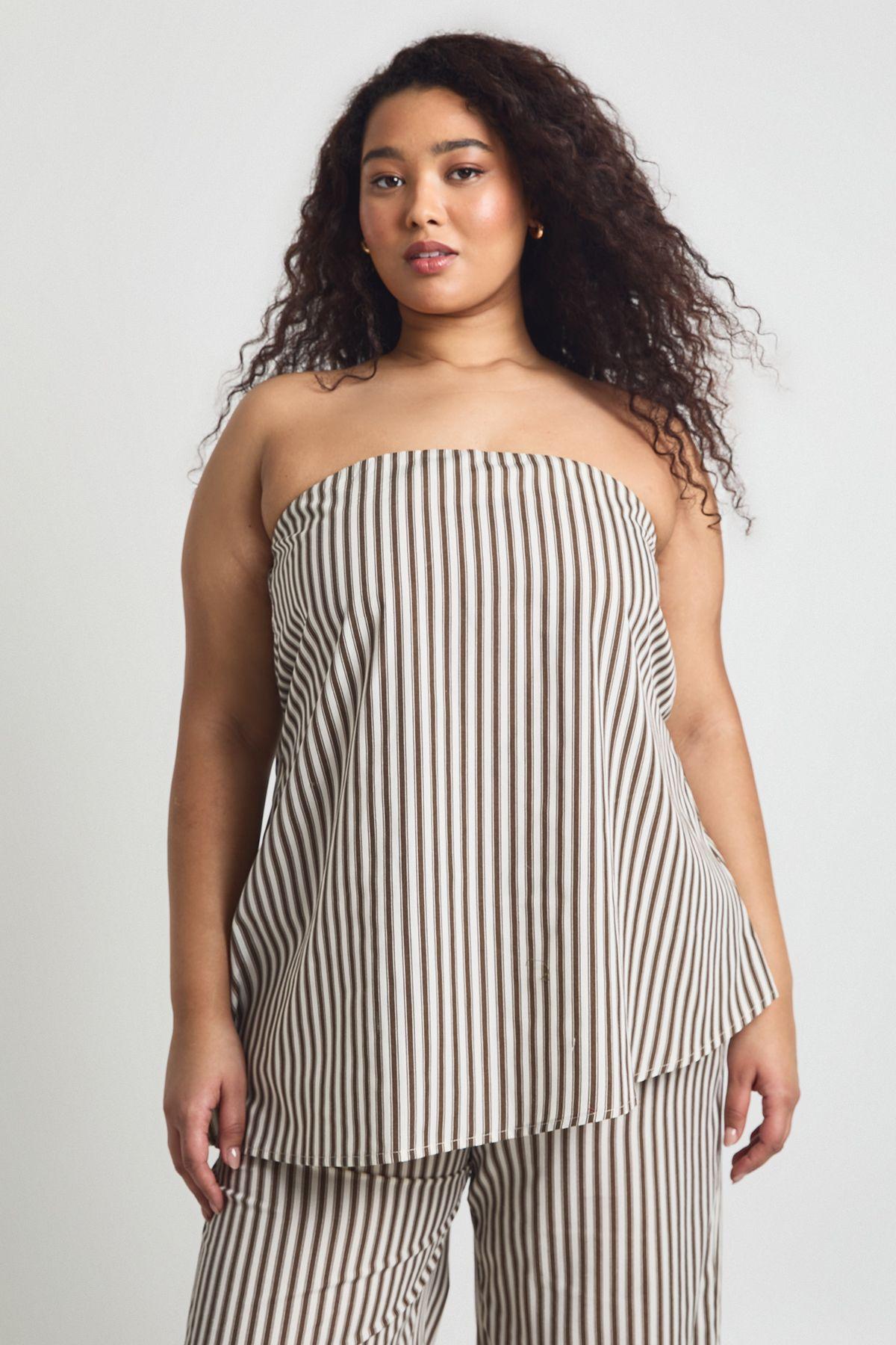 Plus Stripe Asymmetric Bandeau Floaty Top by BOOHOO