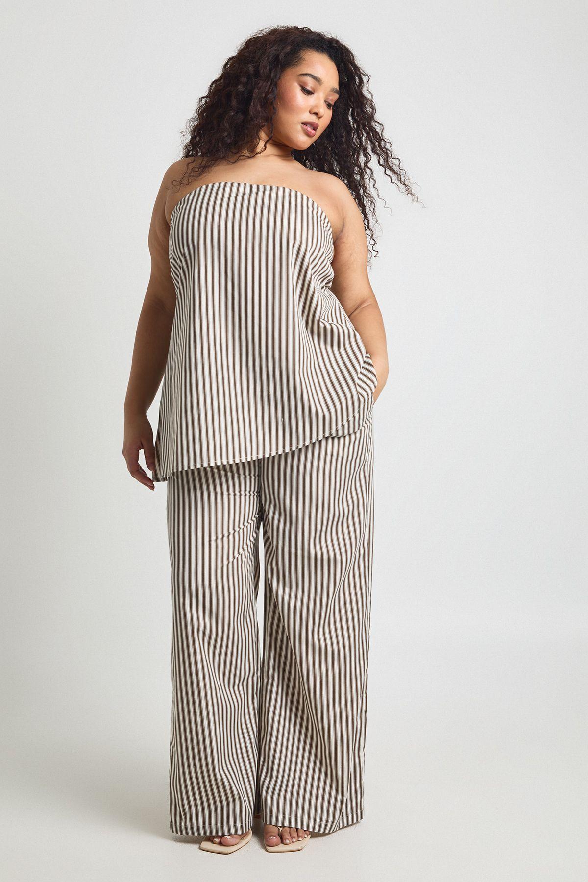 Plus Stripe Wide Leg Trouser by BOOHOO