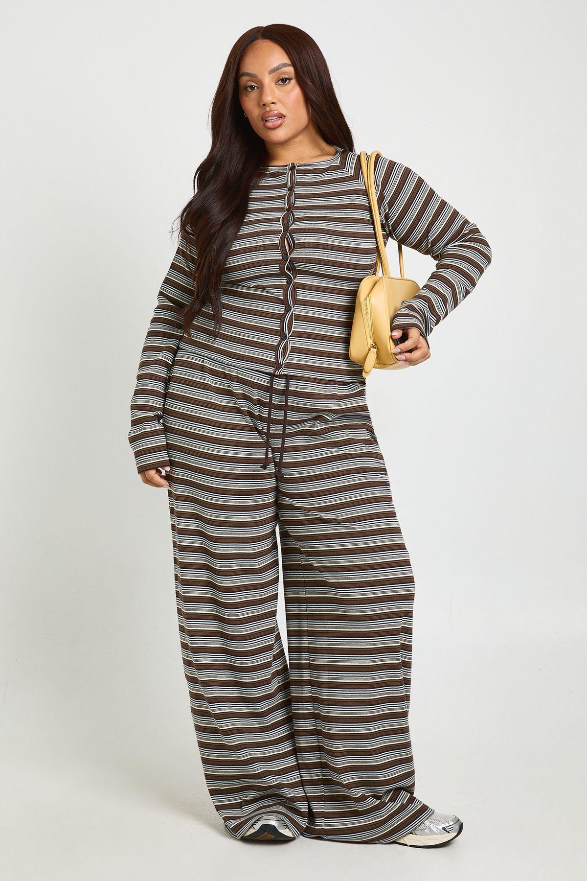 Plus Stripe Wide Leg Trousers by BOOHOO