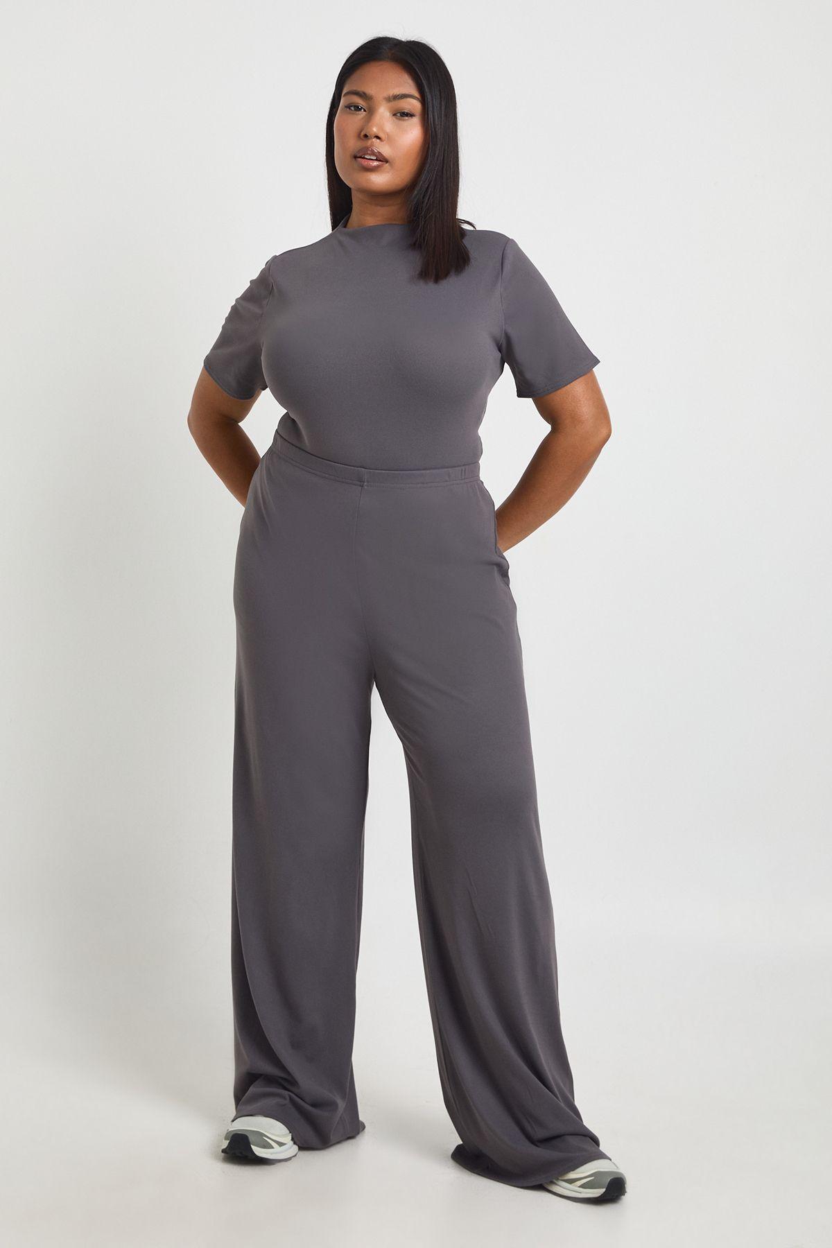 Plus Ultra Soft Wide Leg Trouser by BOOHOO