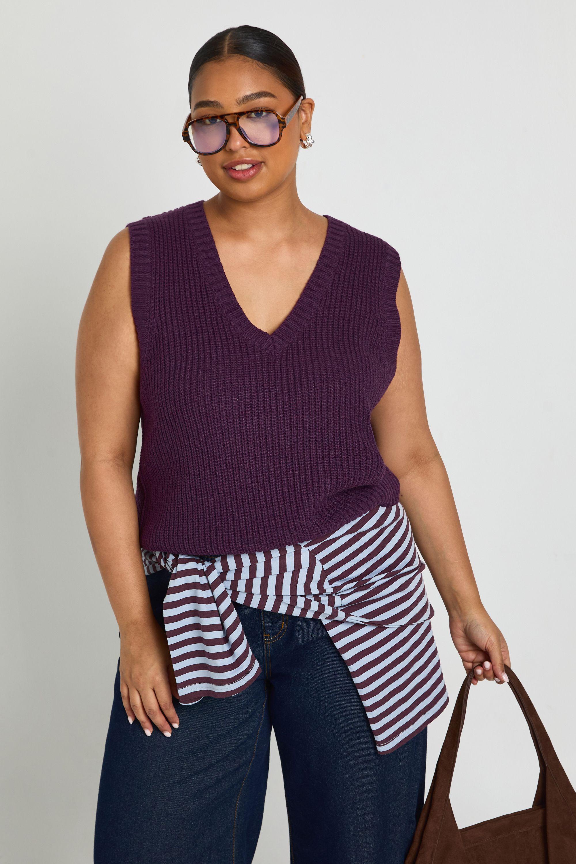Plus V Neck Knit Top by BOOHOO