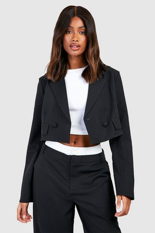 Pocket Detail Boxy Cropped Blazer by BOOHOO