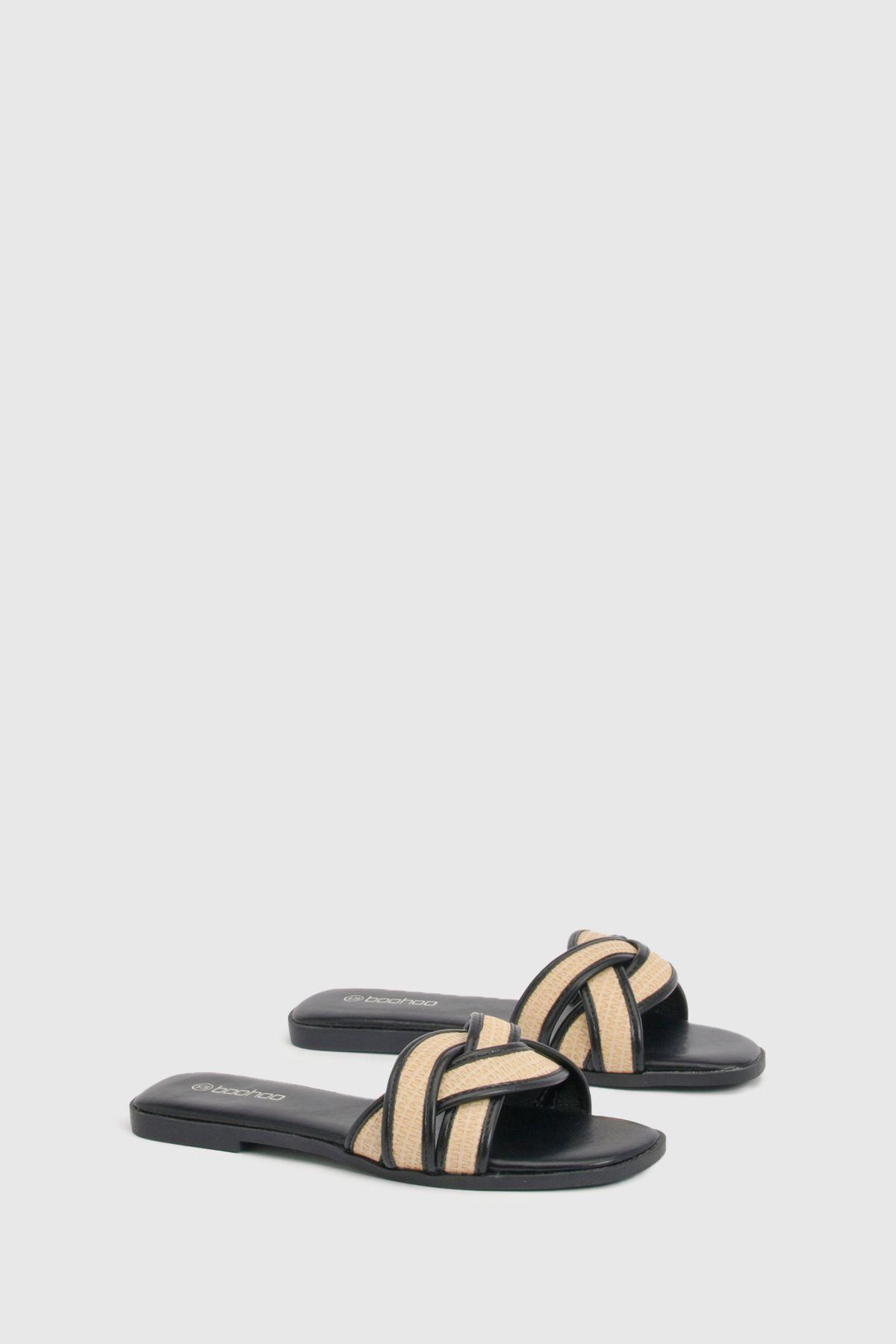 Raffia Contrast Crossover Detail Sliders by BOOHOO