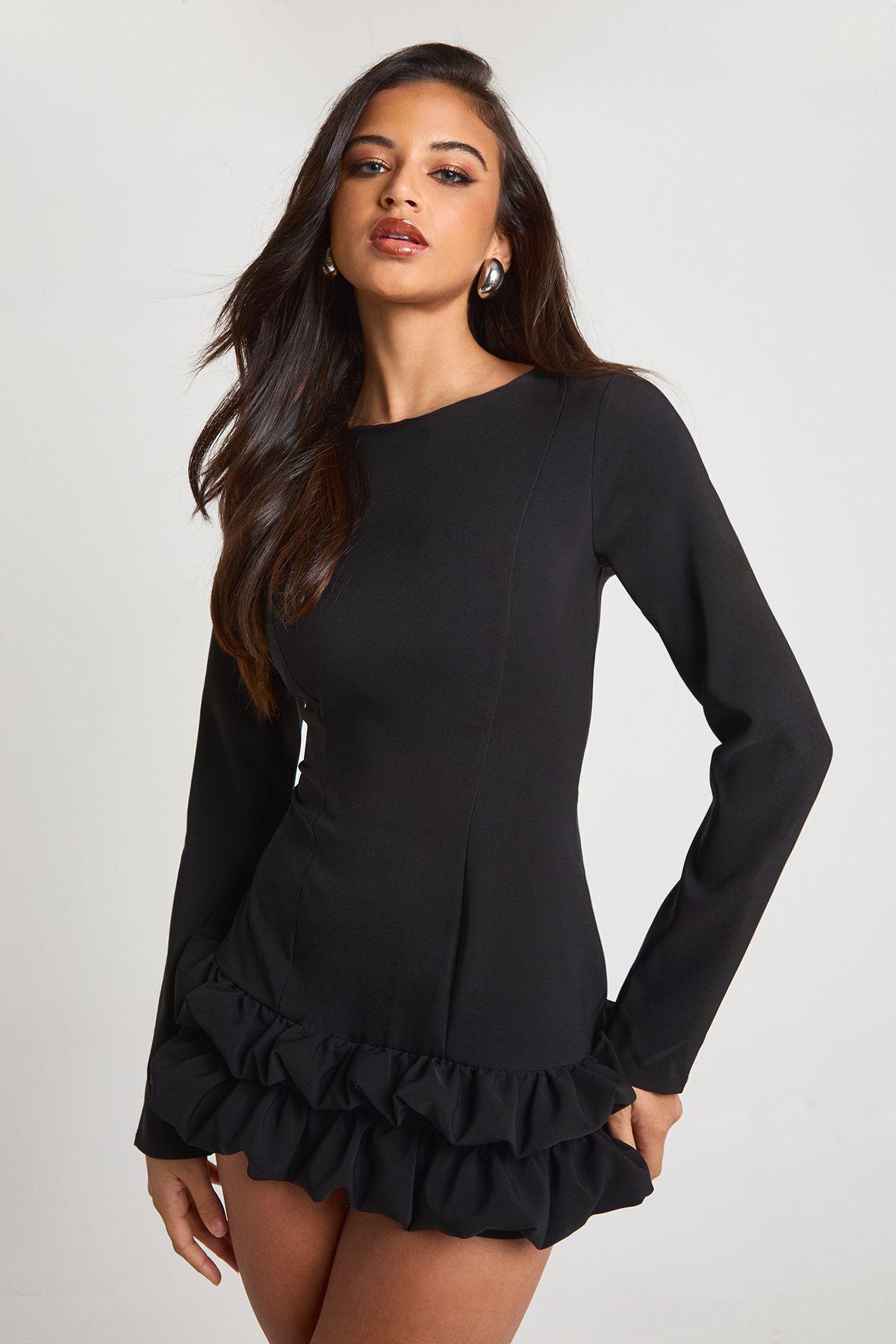 Ruffle Hem Shift Dress by BOOHOO
