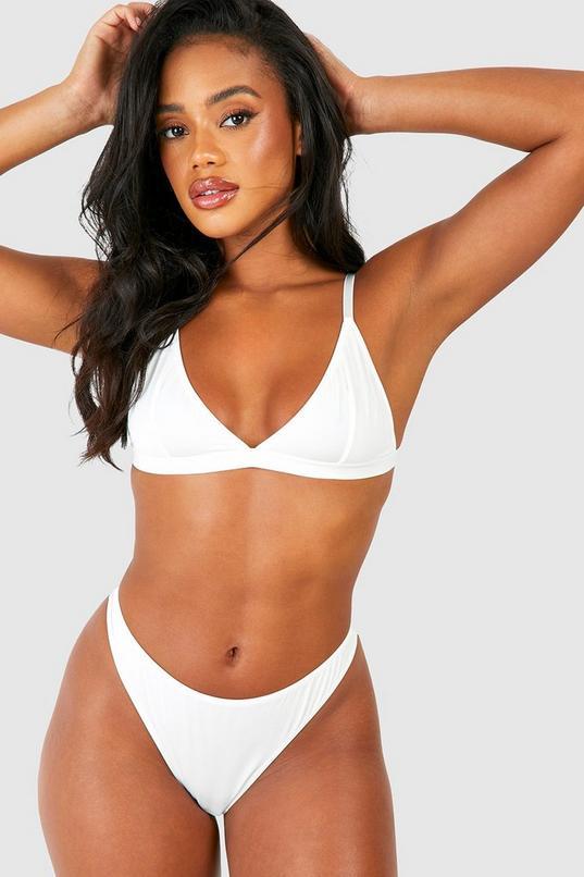 Seamless Triangle  Bralette And Brief Set by BOOHOO