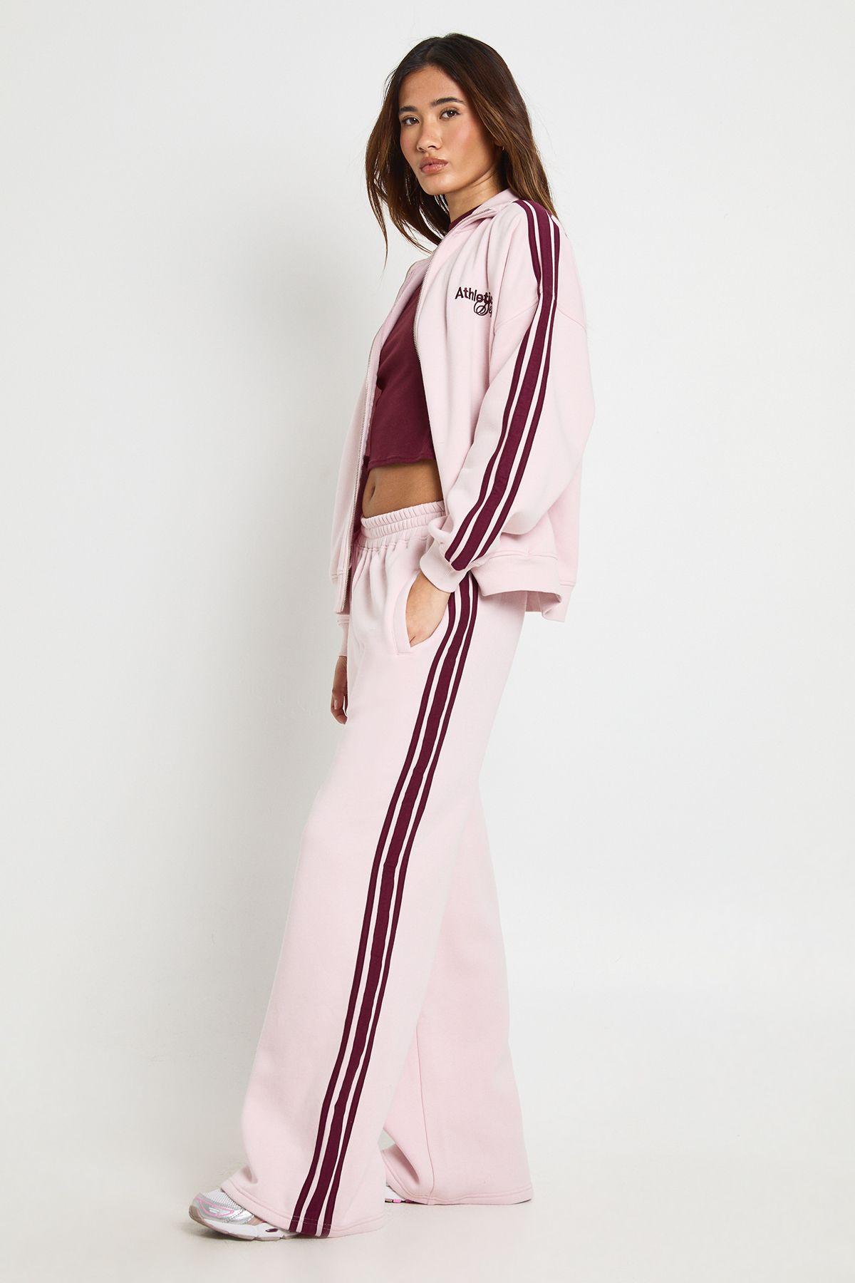 Side Stripe Straight Leg Jogger by BOOHOO