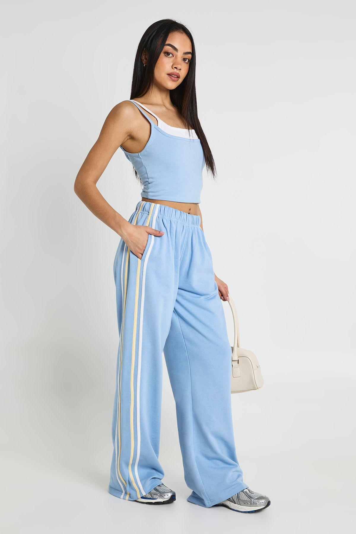 Side Stripe Wide Leg Trouser by BOOHOO