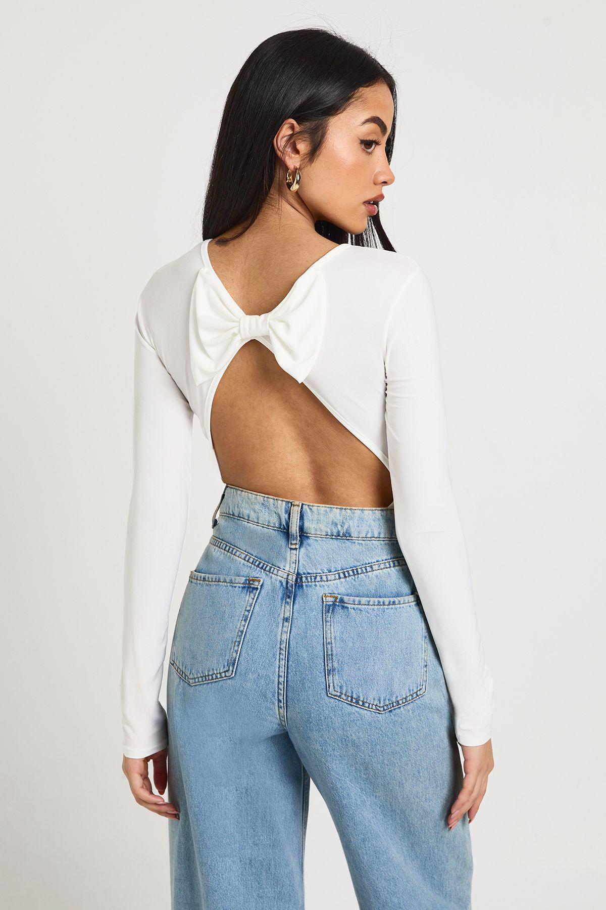 Slinky Bow Back Detail Long Sleeve Bodysuit by BOOHOO