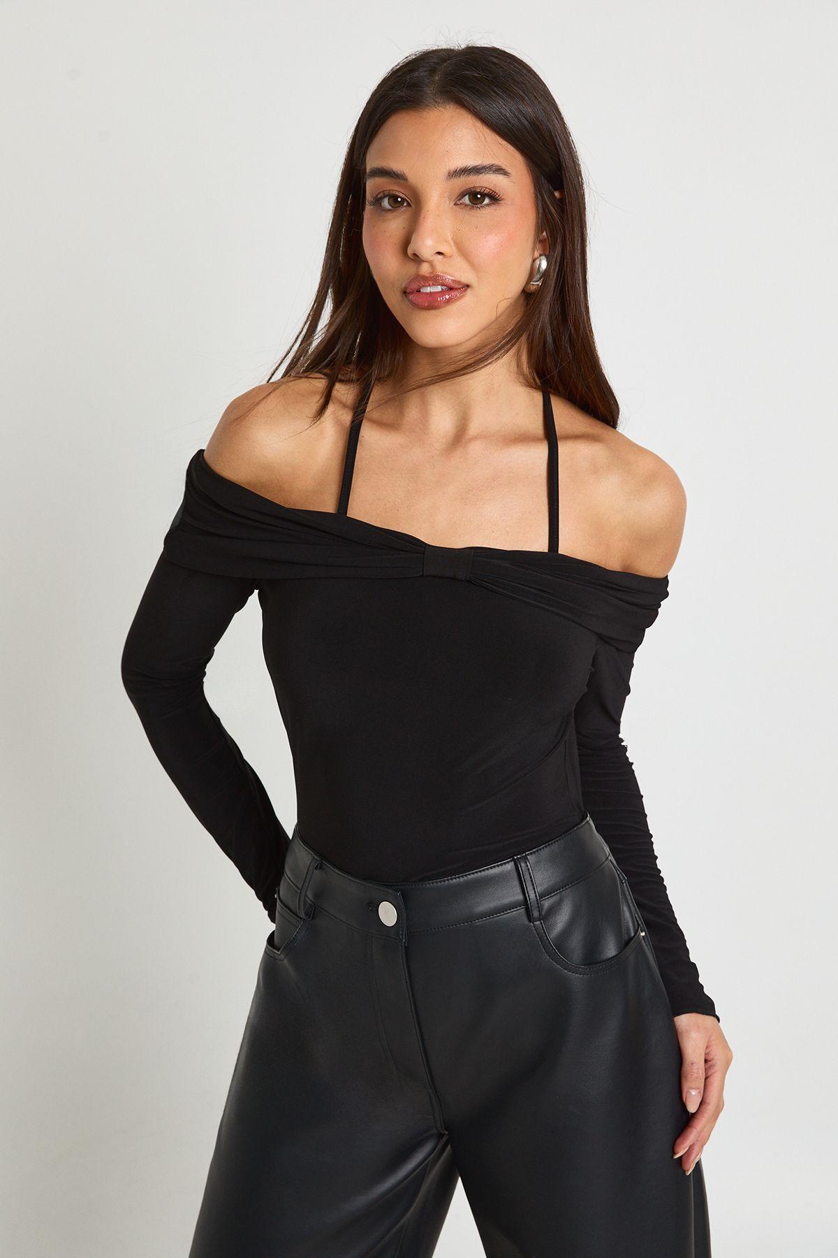 Slinky Bow Bardot Detail Top by BOOHOO