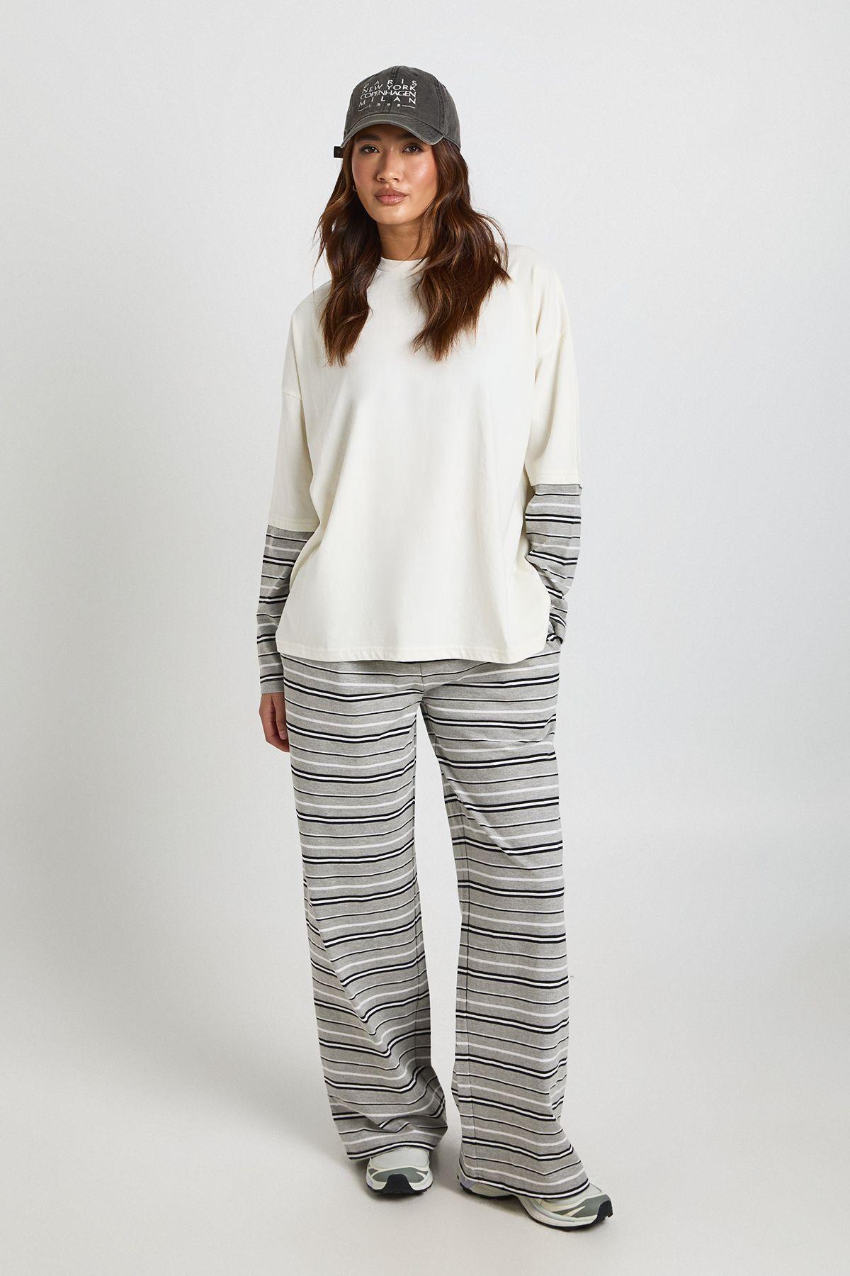 Stripe Straight Leg Trouser by BOOHOO