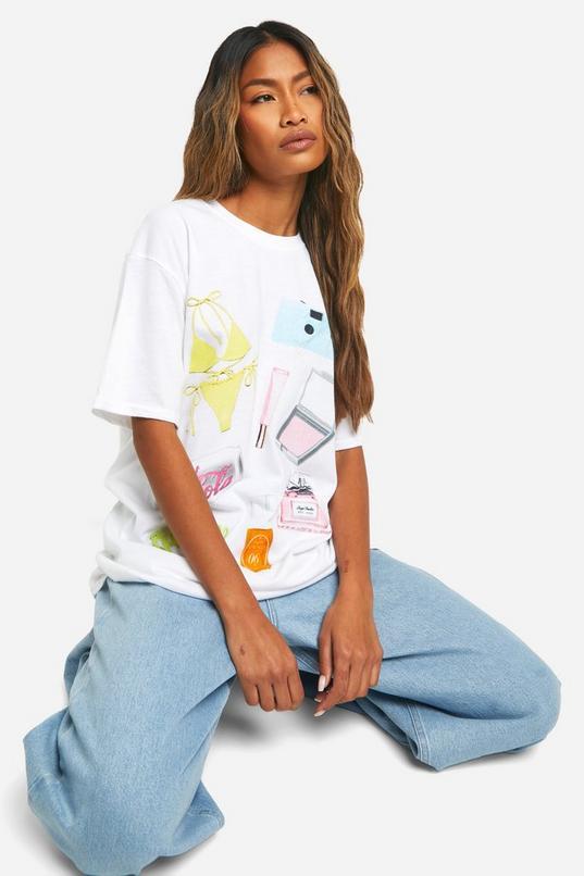 Summer Essentials Graphic Oversized T-shirt by BOOHOO Summer Essentials Graphic Oversized T-shirt by BOOHOO