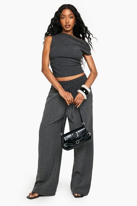 TEXTURED TOP AND WIDE LEG TROUSER by BOOHOO