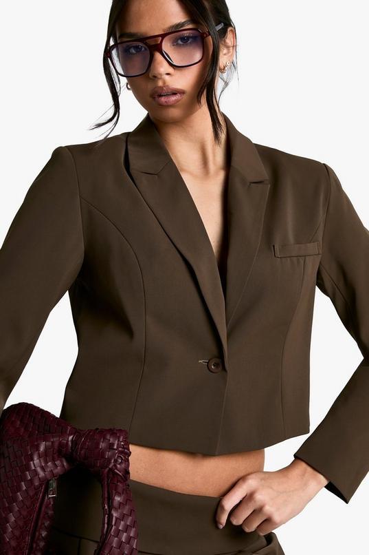 Tailored Cinched Waist Crop Blazer by BOOHOO