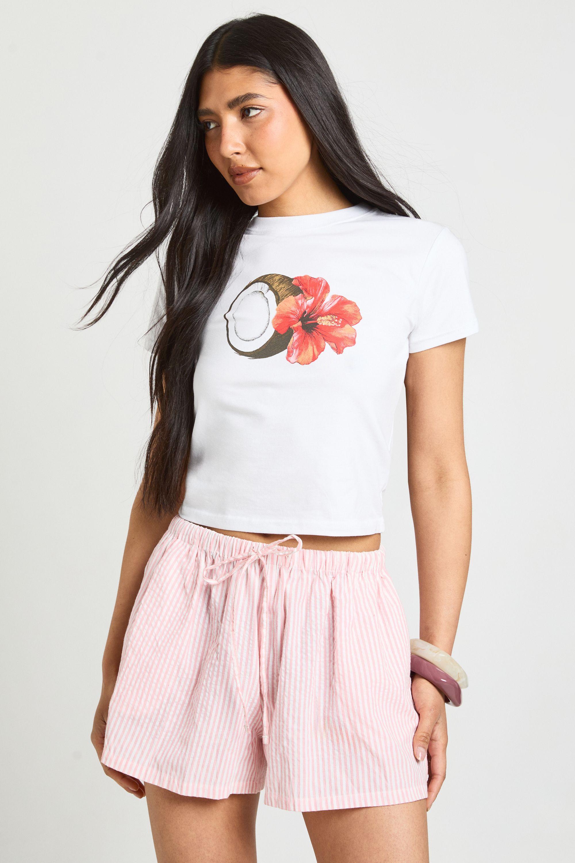 Tall Stripe Seersucker Elasticated Waist Shorts by BOOHOO