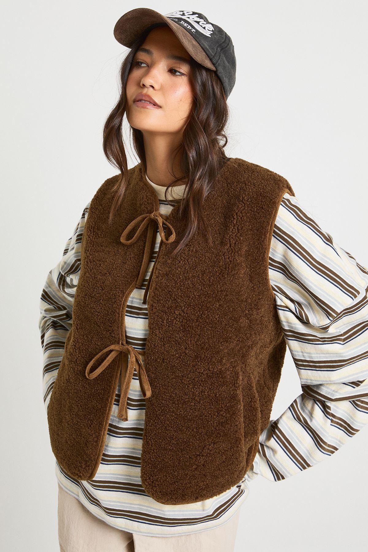 Teddy Tie Detail Gillet by BOOHOO