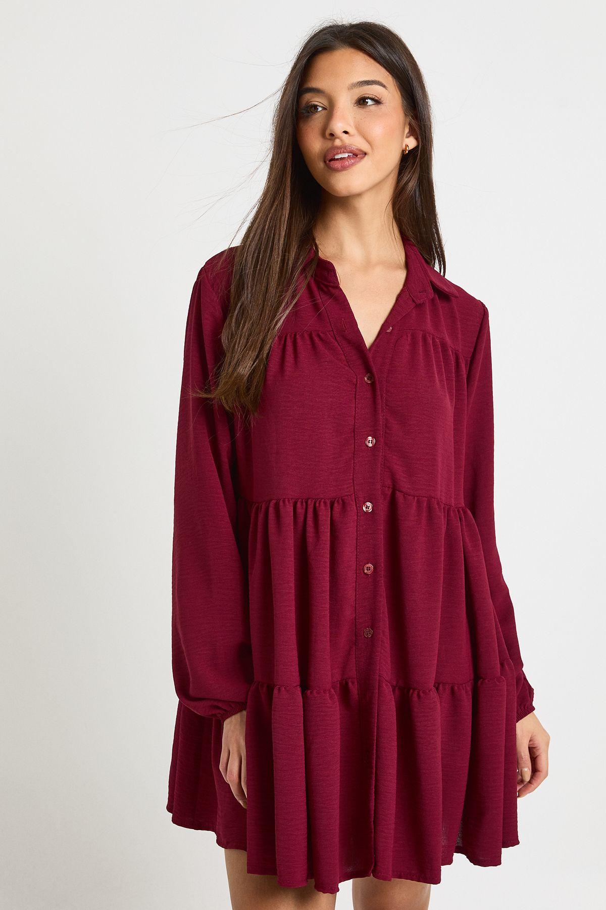 Textured Tiered Smock Dress by BOOHOO