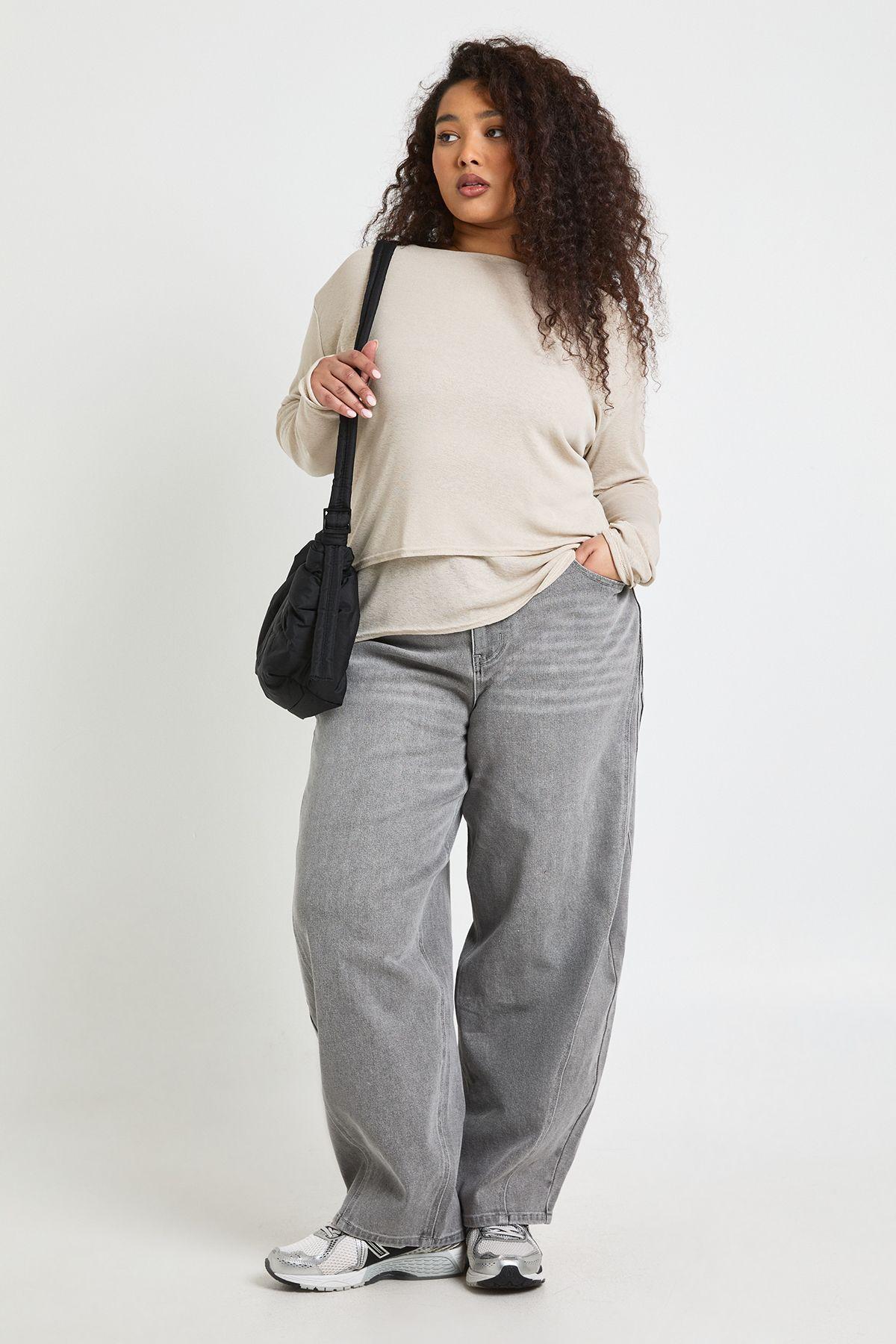 The Plus Mid Waist Barrel Jean by BOOHOO
