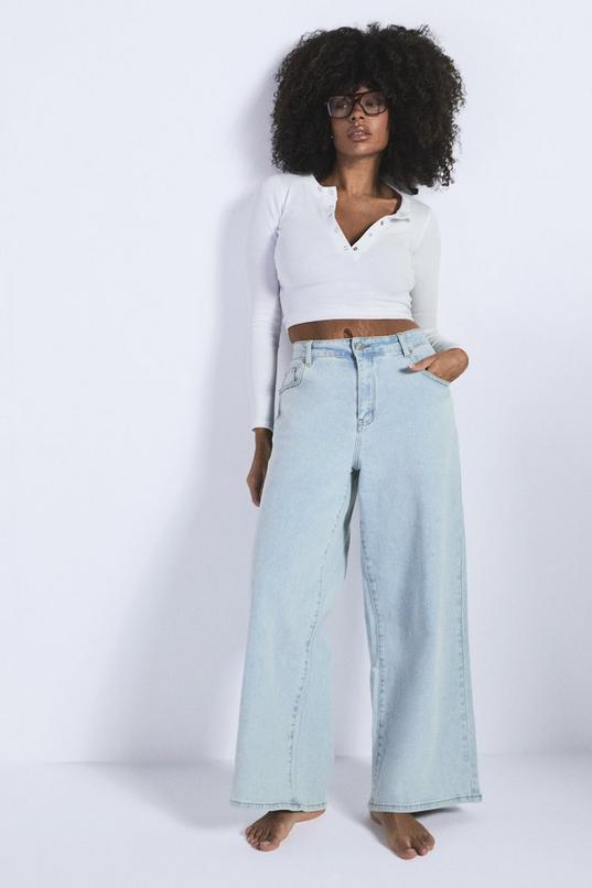 The Plus Wide Leg Jean by BOOHOO