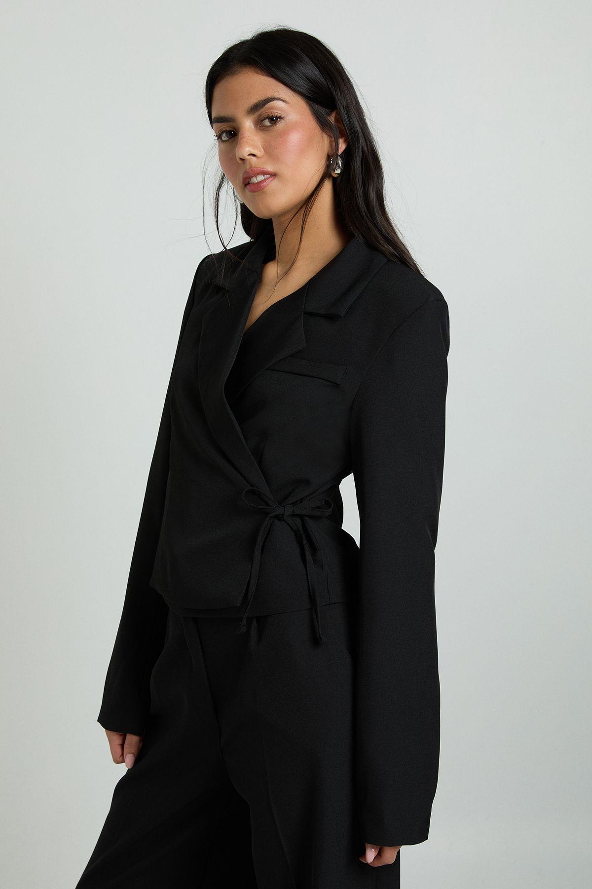 Tie Side Tailored Blazer by BOOHOO